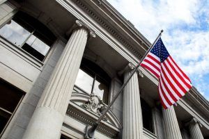 La Constitución de Estados Unidos, con notas explicativas.