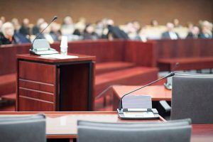 El derecho al debido proceso (Dictámenes del Ministerio Público Fiscal ante la Corte Suprema).