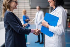 Cuatro puntos que tenes que saber sobre las empresas de medicina prepaga y el aumento de cuota.